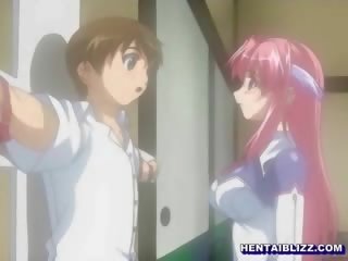 Captive hentai adolescent dostaje zasysane jego ukłucie przez paskudne hentai koedukacyjne córka