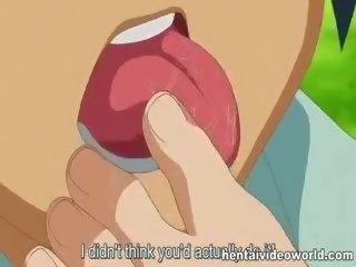 Foten fetisj og blowjob i hentai film